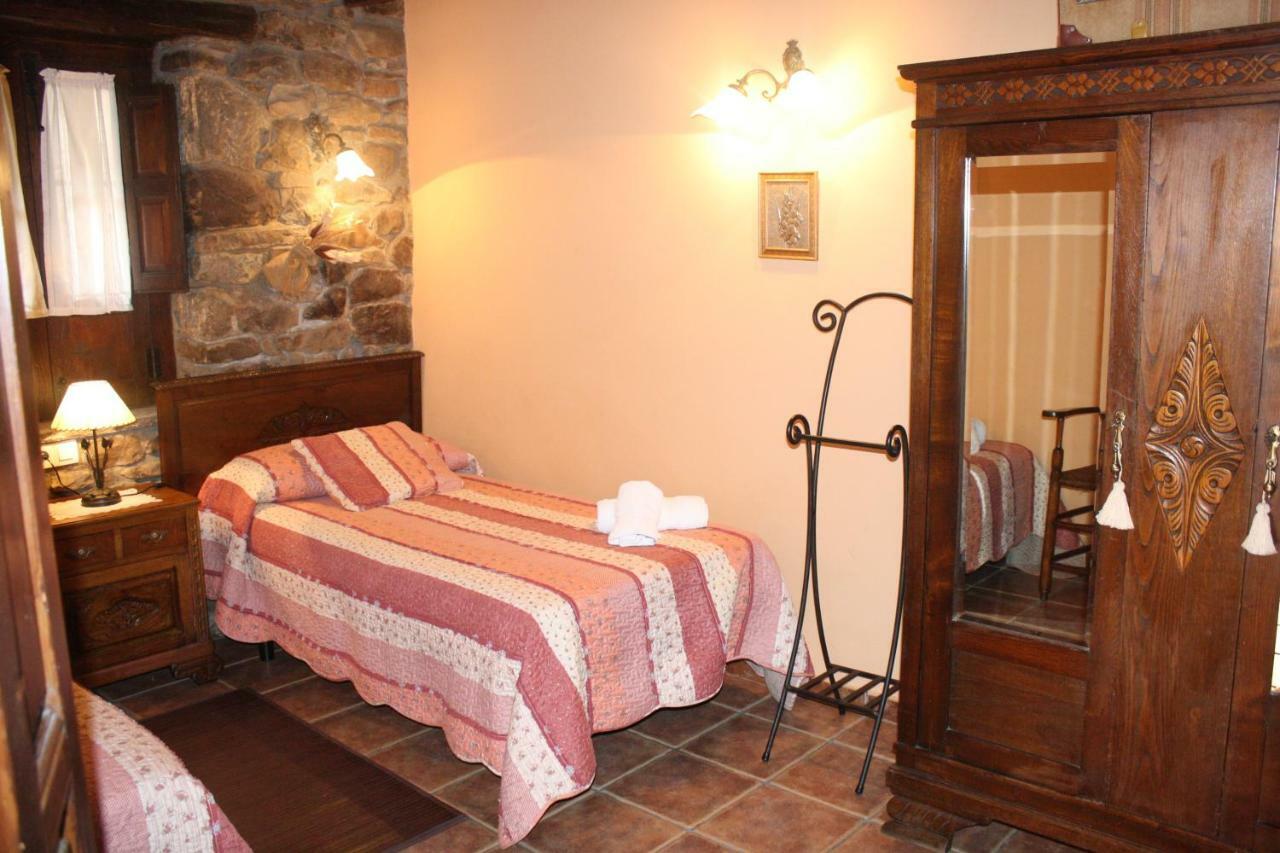 Casa Rural La Xiarapina Serrapio Buitenkant foto